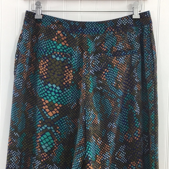 Anthropologie Essential Cullote Cropped Pants Blue Green Womens 8 Snakeskin - Picture 4 of 10